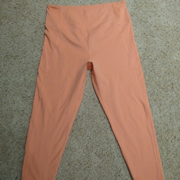 Girlfriend Collective 7/8 Compression Leggings - Picture 3 of 8